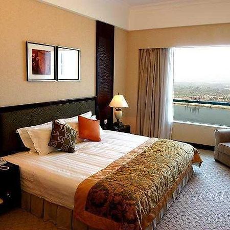 Grand View Hotel Дунгуань Номер фото